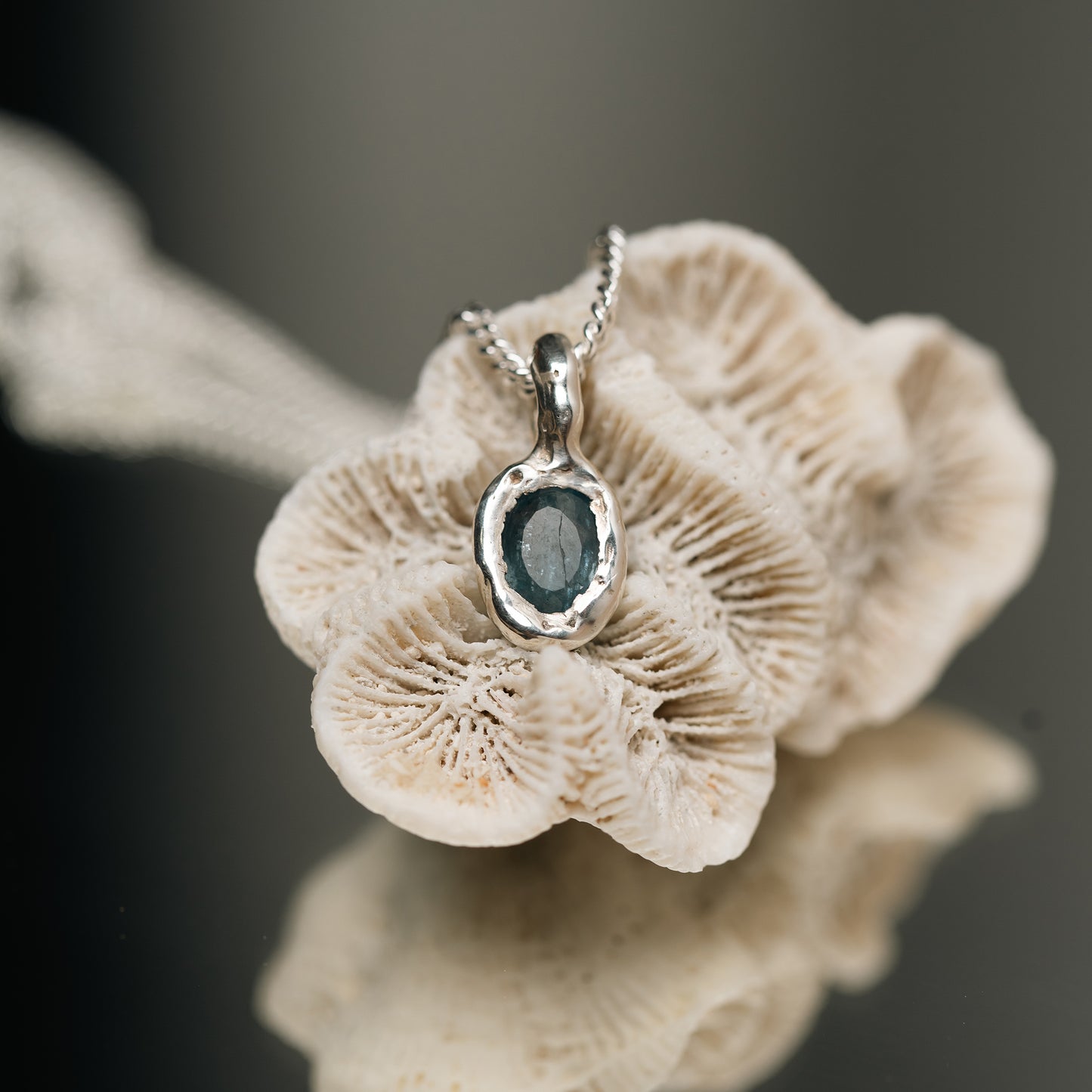 Aquamarine pendant